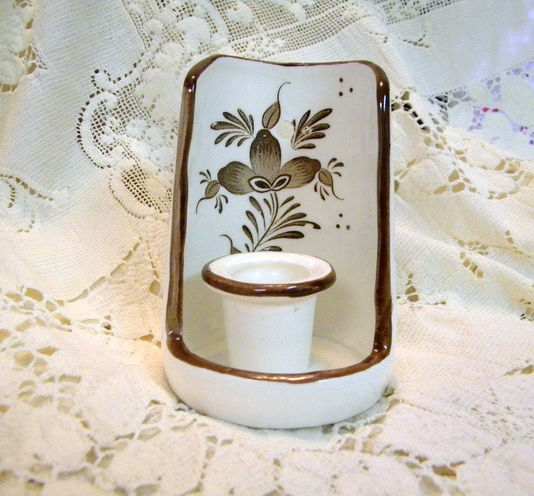 Vintage brown floral candle holder in pottery made in Japan