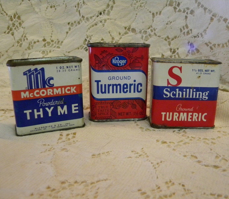 Vintage spice tins with tin lids collectible housewares 35 cent price tag