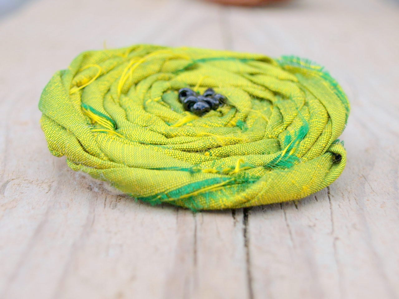Green Silk Brooch Womans Rolled Rose Fabric Brooch Luxury  Textile Fashion  Accessory Jewellery