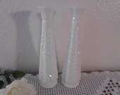 Vintage White Milk Glass Vases Wedding Instant Collection Set of Two Cottage Home Decor Rustic Country Farmhouse Centerpiece Decoration