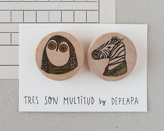 Owl and Zebra - Pack of illustrated wooden brooches