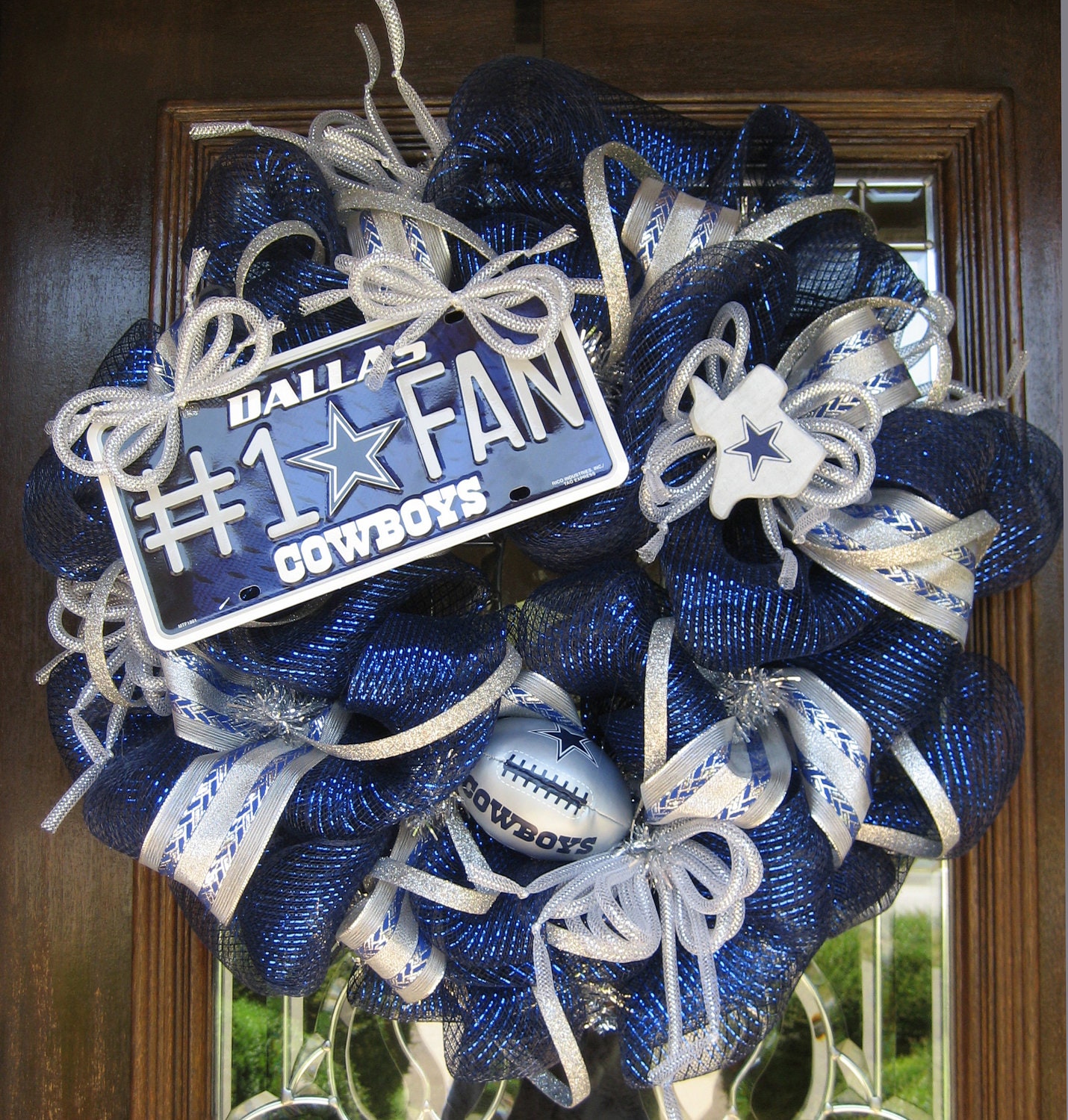 Deco Mesh DALLAS COWBOYS WREATH
