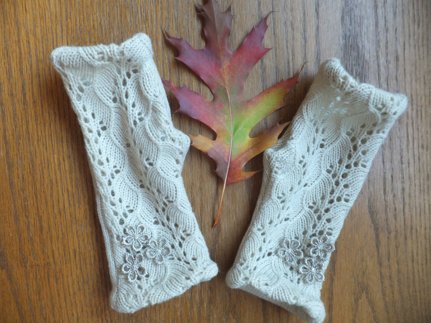 Fingerless Knit Gloves - Lacy Ecru Country Girl, OOAK, Arm Warmers, Prairie Girl Chic, Boho, Venetian Lace Flowers