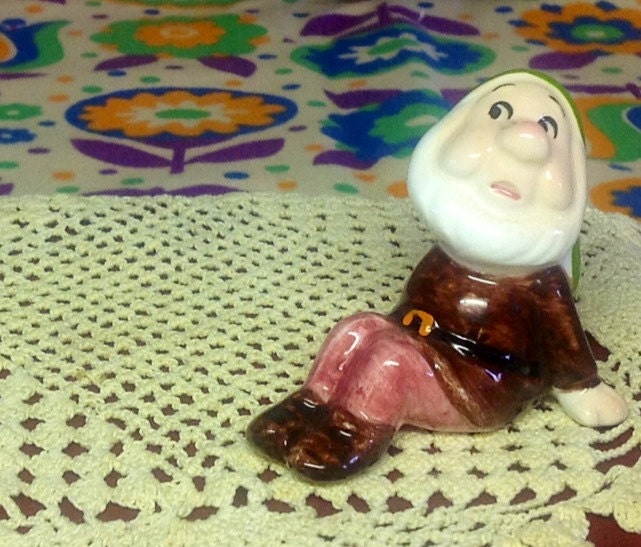 Vintage mini Sneezy- Snow white dwarf figurine made in Japan
