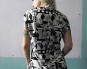 Vtg 70s Mod Geometric Optic Top / Spandex V Neck / Psychedelic