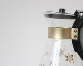 Pyrex Snowflake Carafe with Stand