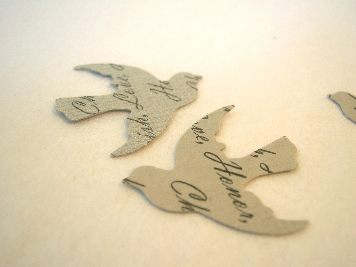 Personalized Paper Confetti // Vintage Wedding Custom Bird Confetti Silver / Gray