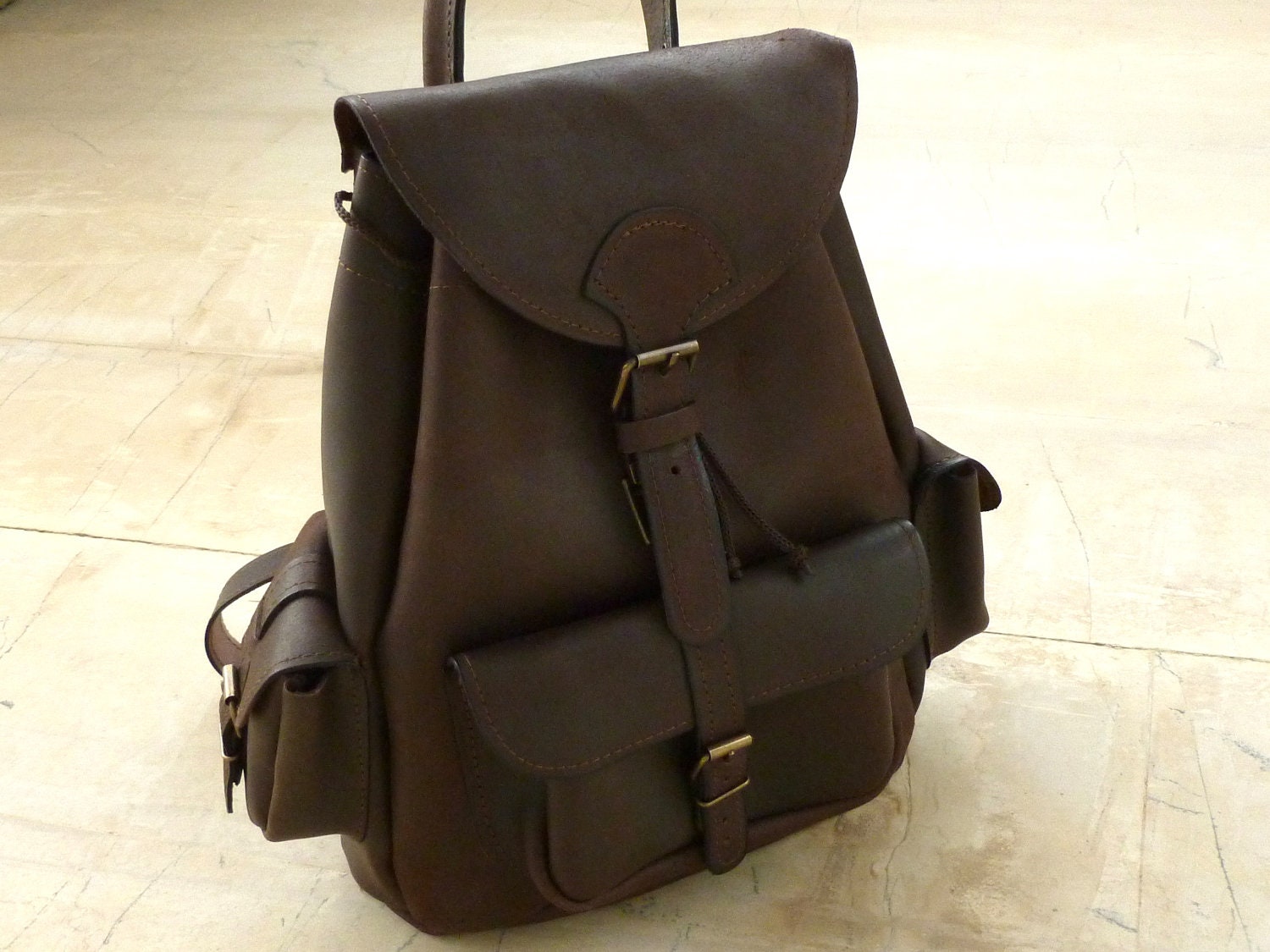 Distressed leather chocolate brown Backpack three pockets