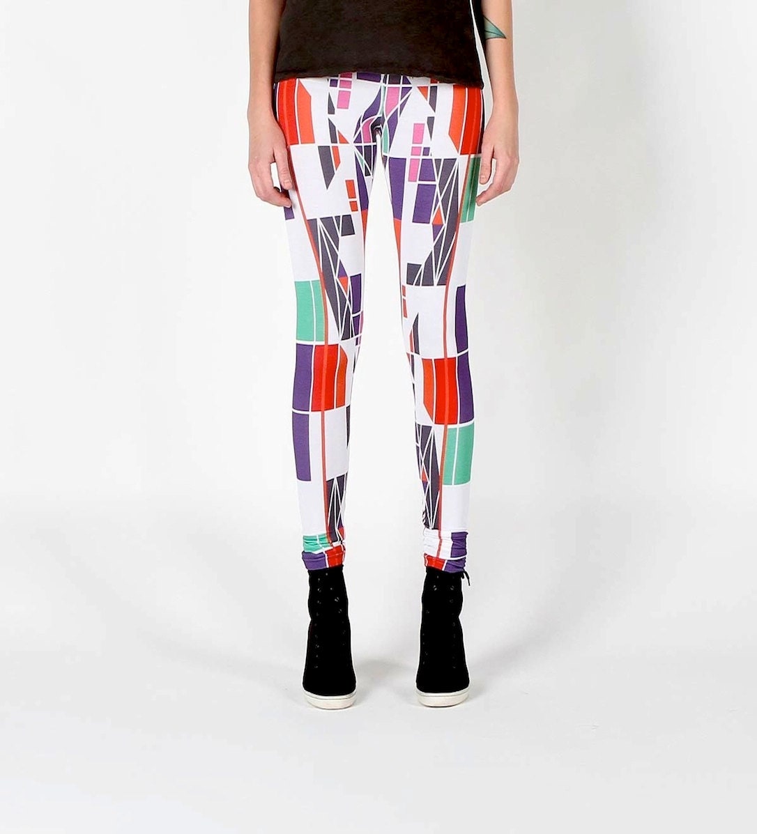 eco friendly geometric print bamboo leggings