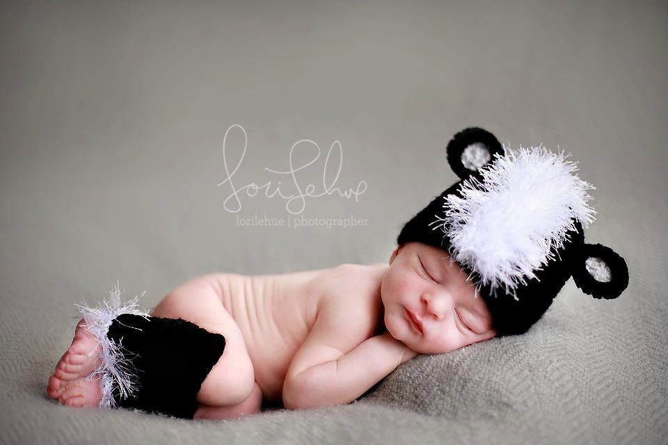 Lil Stinker Skunk Hat and Leg Warmers Set - Newborn Photography Prop