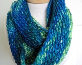 Cowl, Neckwarmer, Infinity Scarf in Pure Merino Wool, Super Soft with Solis Green and Blue Colors