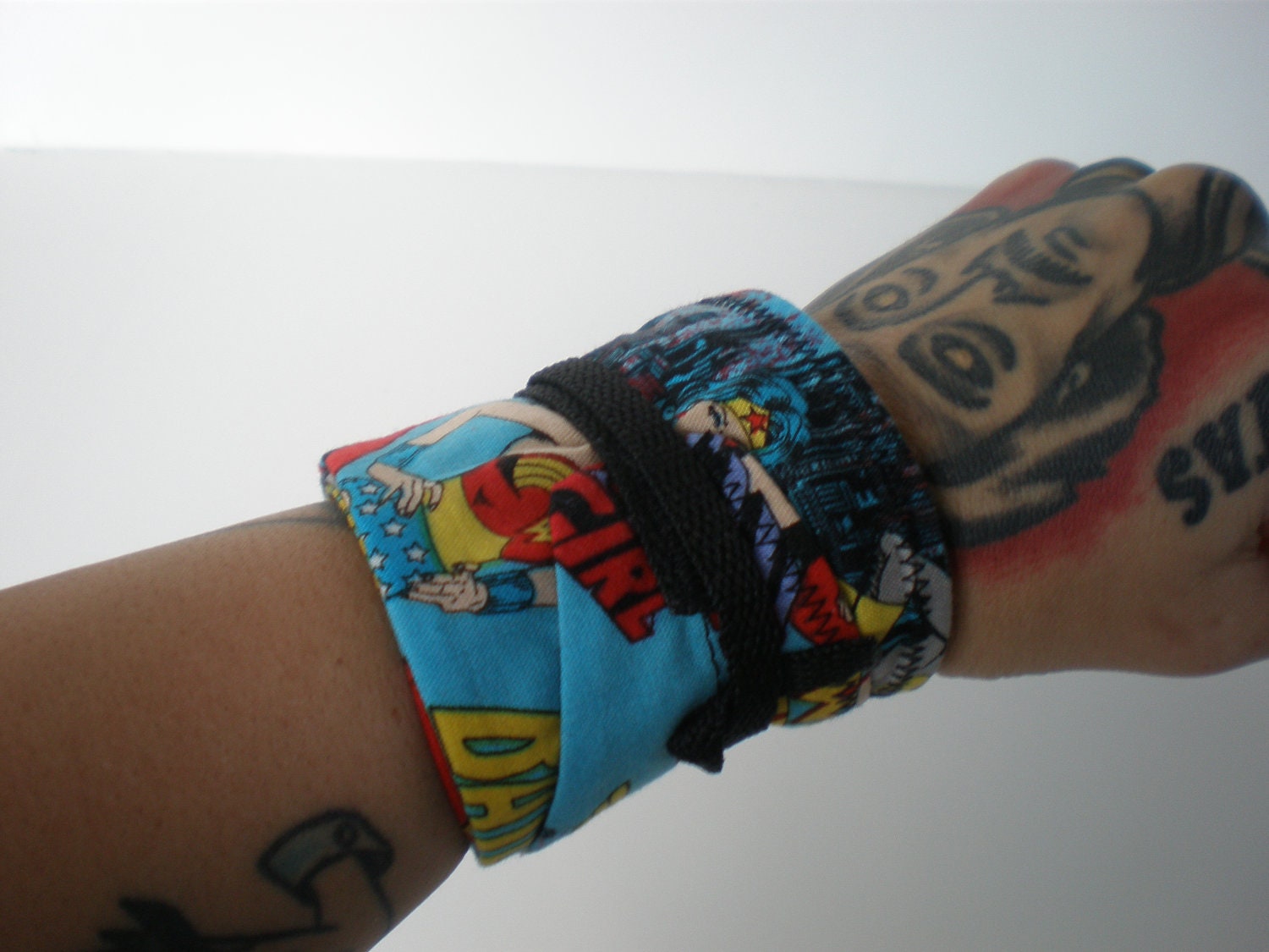 Wonder Woman Batgirl Supergirl Crossfit Wrist Wraps
