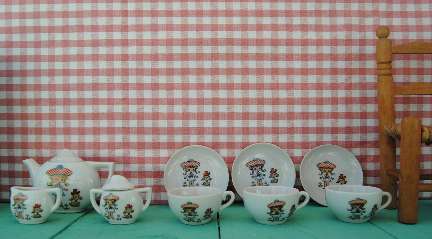 sweet liitle - vintage-  japanese porcelain tea set - little girl with puppy