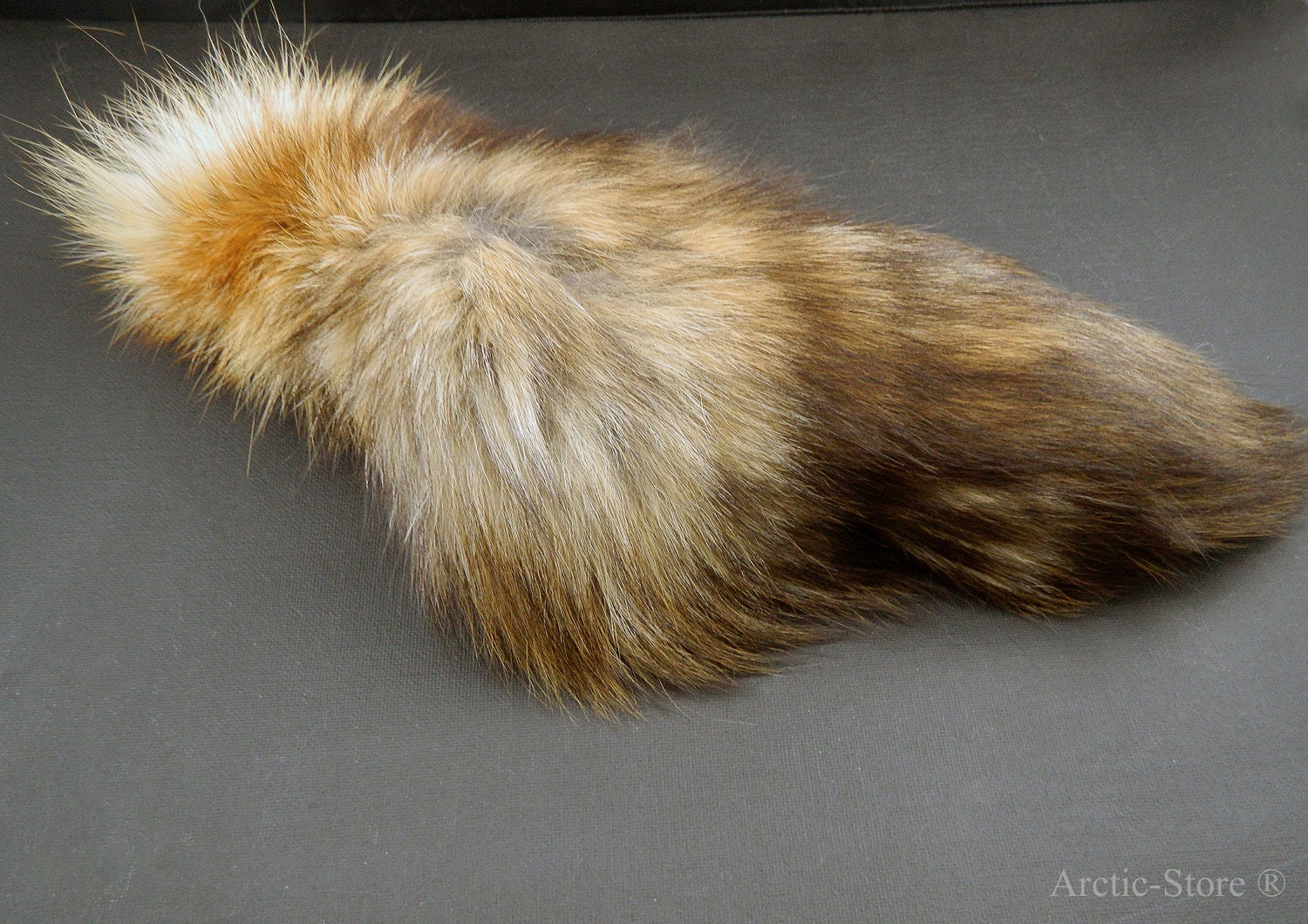 Russian Fur Scraps FOX TAIL RF15 Arctic Store Arktika Russia