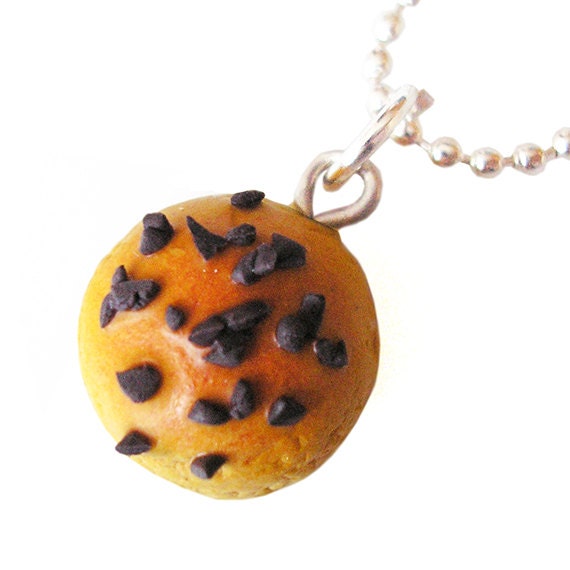 Breakfast Bun Necklace