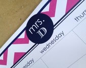 Chevron patterned personalized desk calendar