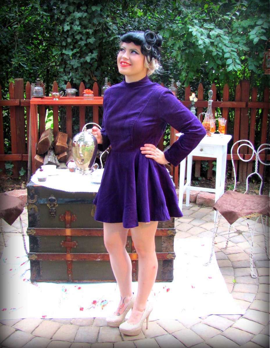 Vintage Cheerleader Uniform Purple Corduroy Full Mini Skirt Size Small