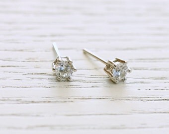 Delicate simple everyday white topaz studs earrings