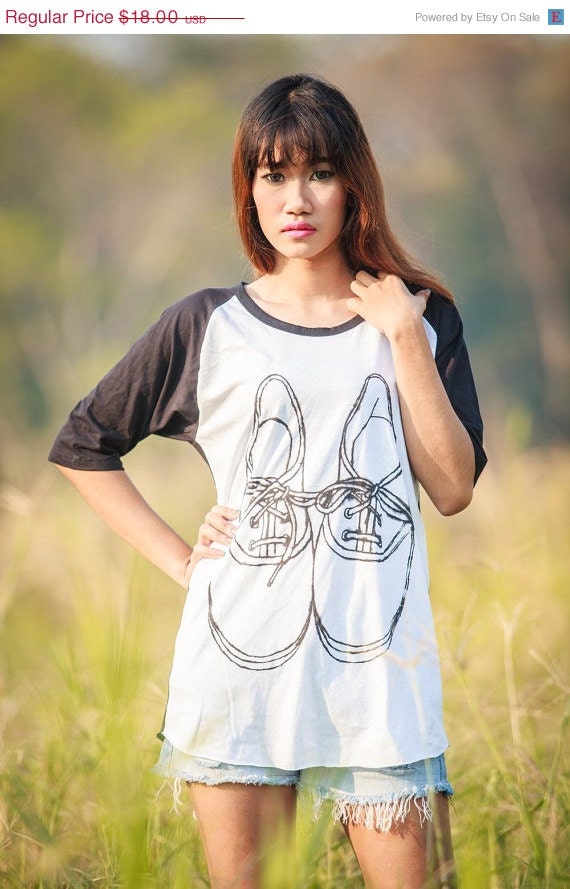 ON SALE Shoe screenprinted on Baseball t-shirt Women tee shirt unisex tee short sleeve tee shirt size M
