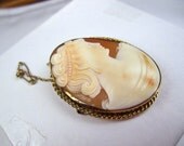 Victorian 9ct Gold Shell Cameo Brooch 1800s Vintage Wedding Jewelry