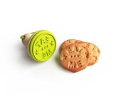 Silicone Cookie Stamper - EAT ME (by Suck UK)