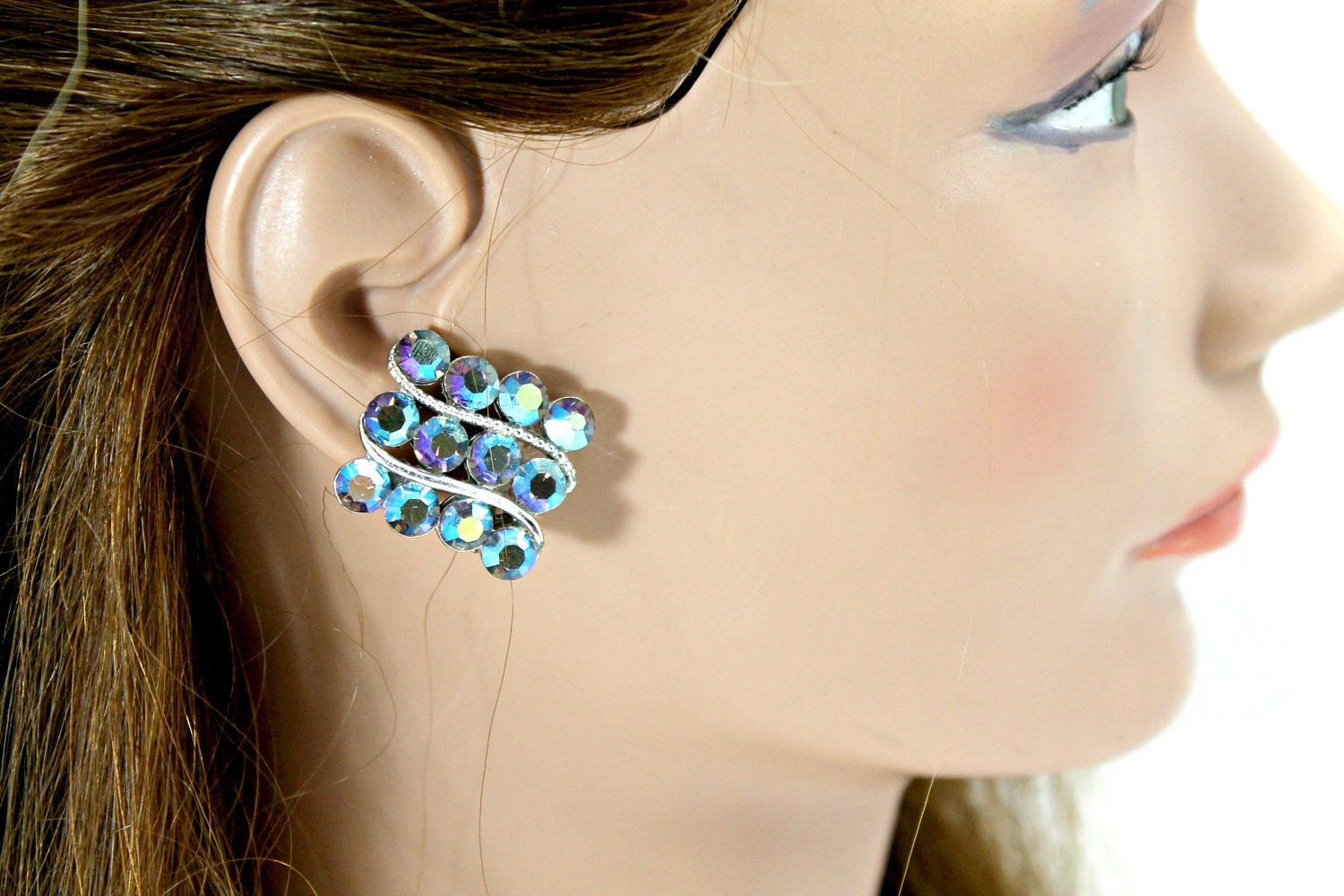 Lisner clip earrings vintage AB rhinestones 1960's clip