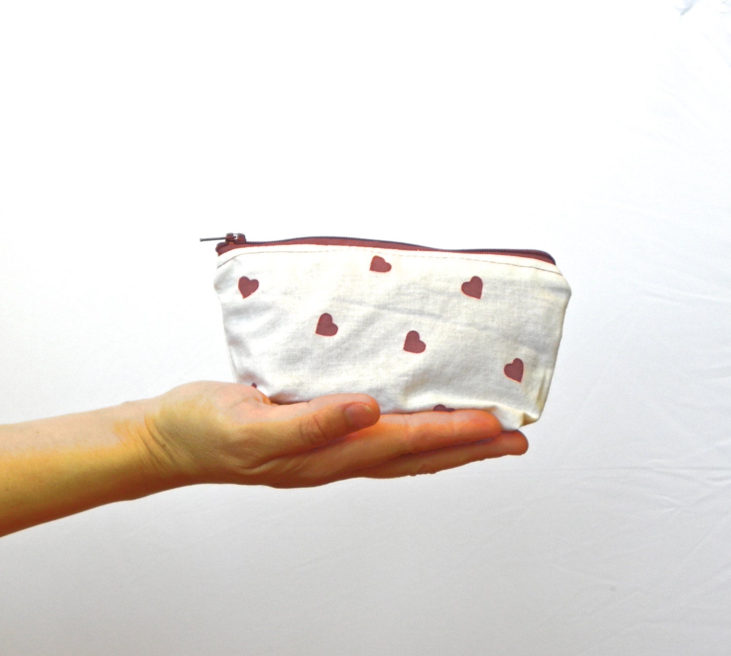 Beige Money Pouch, Small Cosmetic Pouch, Zippered Cotton Change Purse with Red Hearts