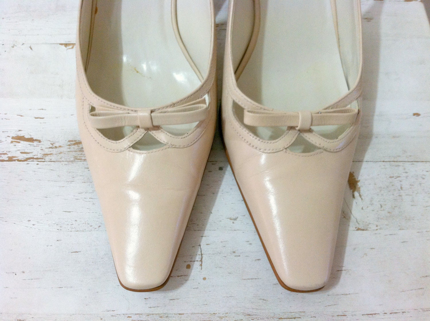 Vintage Pale Pink Bow Heels 1980's
