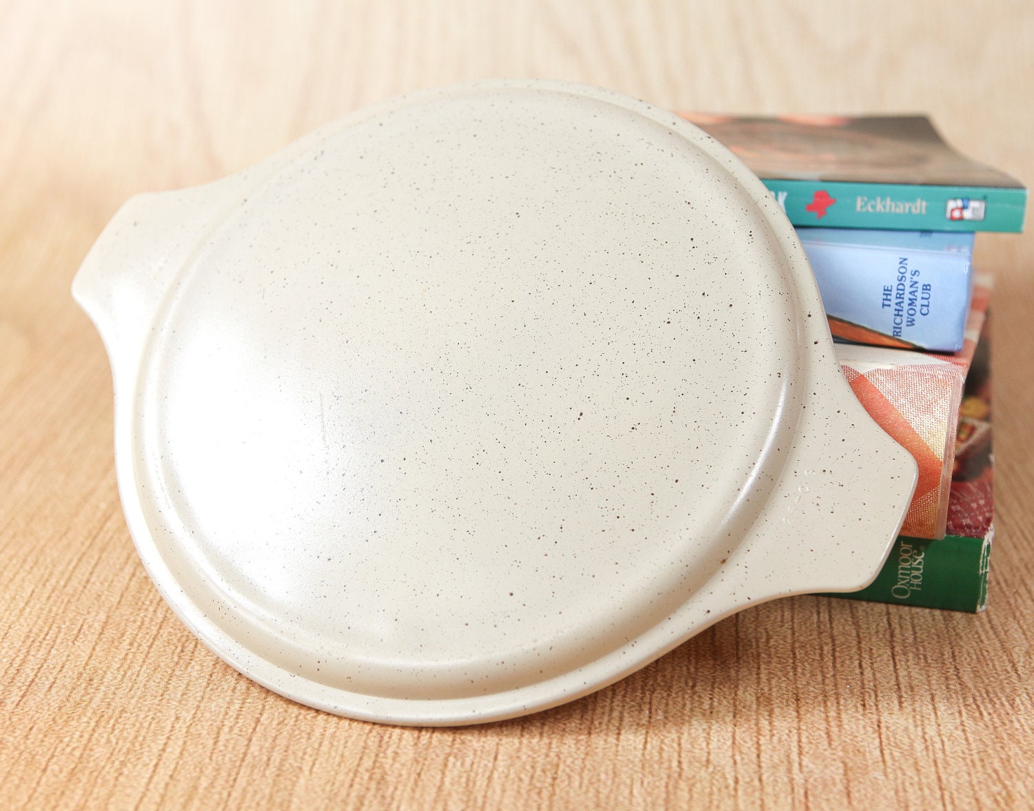 Vintage Pyrex Forest Fancies Mushroom Pattern Casserole replacement lid, for 2.5L size round dish