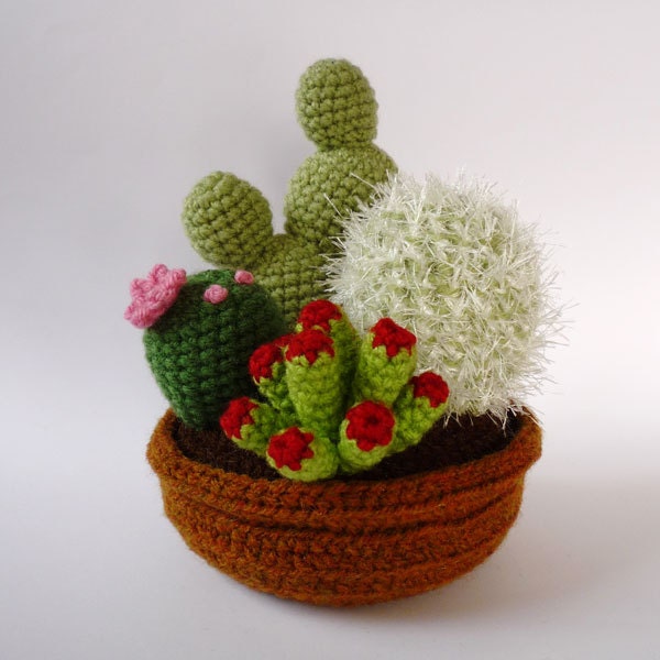 4-plant garden of realistic crocheted cacti and succulents