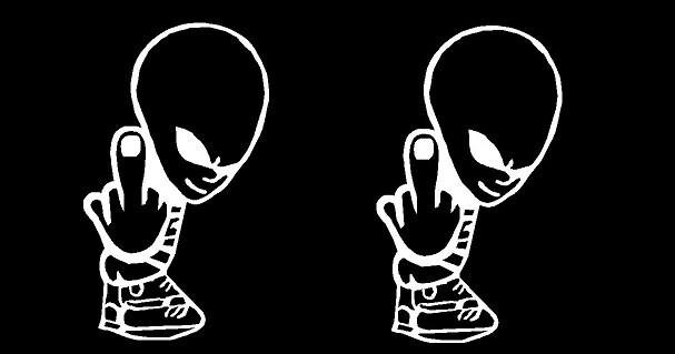 Alien Middle Finger