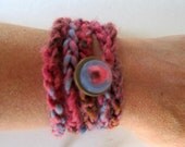 Crocheted Infinity Bracelet-Pink