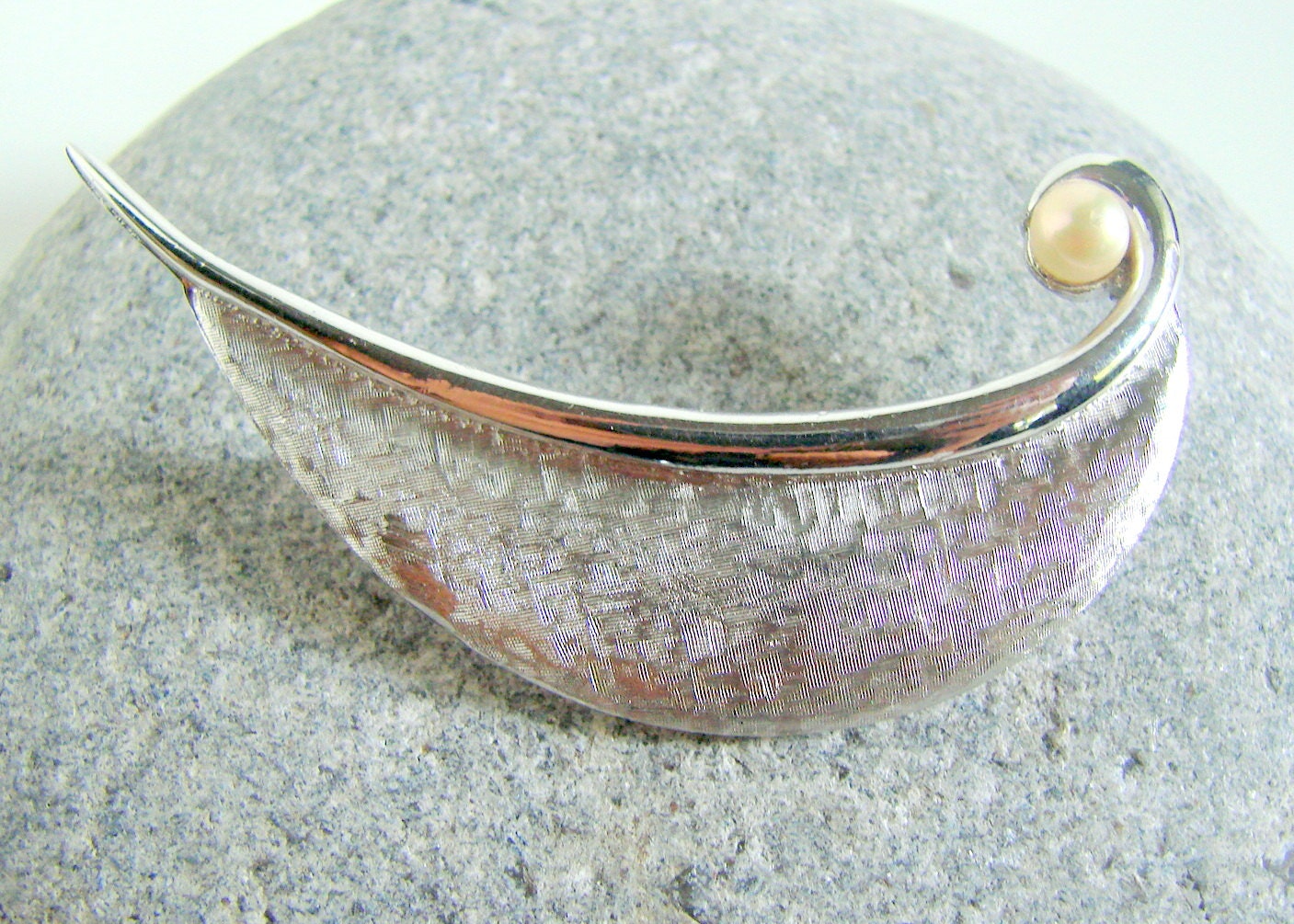 Pretty Silver tone and Pearl Swoosh Brooch