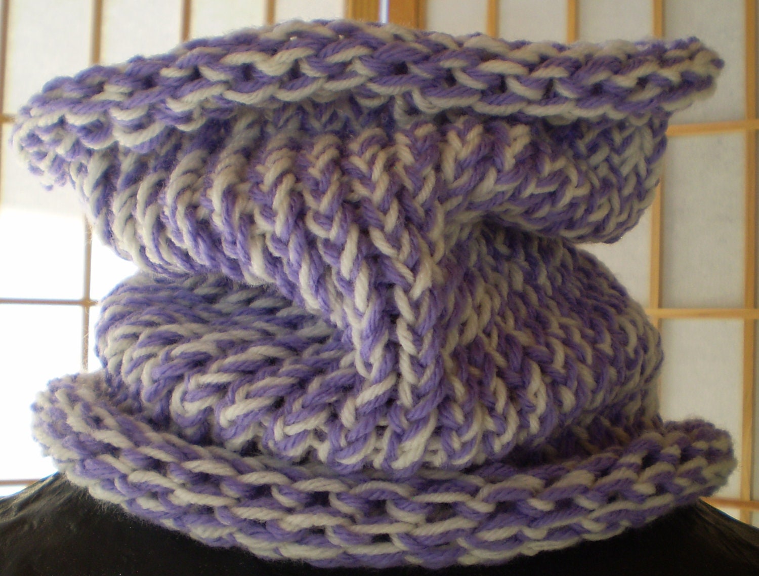 CLEARANCE ITEM / Cowl, Knit Loom Scarf - Cowl, Neck Warmer, Fashion - Warm and Soft - Lavender and White / Was 20.00, now 17.00