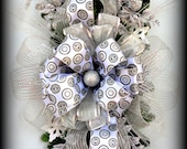 Christmas Swag - Wreath - Holiday Centerpiece - Mantle Decoration - Party Decor - Door Hanging - Wall Hanging - Winter Wreath - Floral
