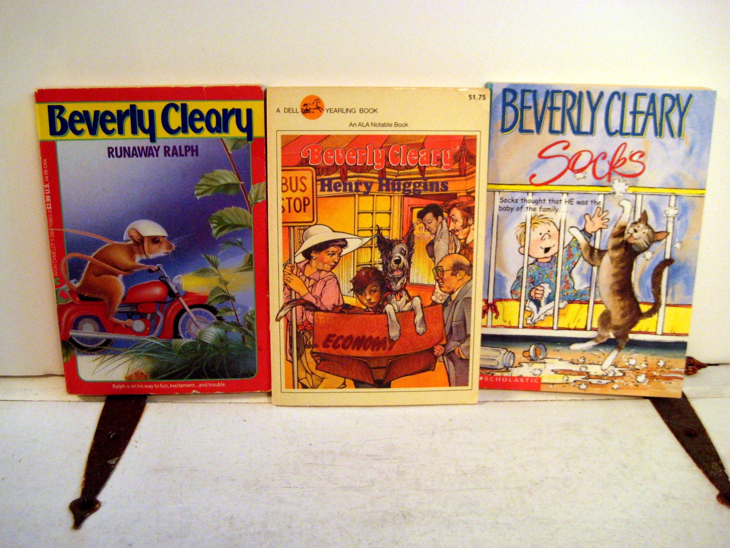 Beverly Cleary set of three paperback, Runaway Ralph, Henry Huggins and Socks plus bonus book.