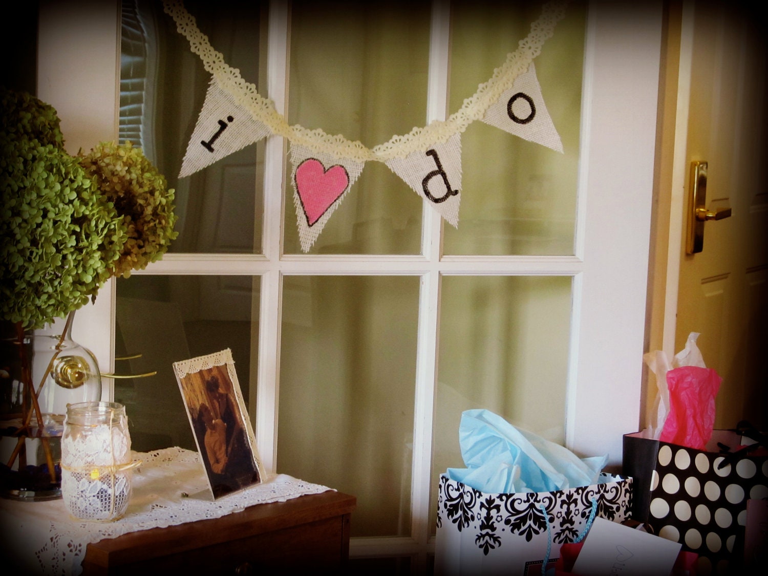 I do banner/Wedding Photo Prop