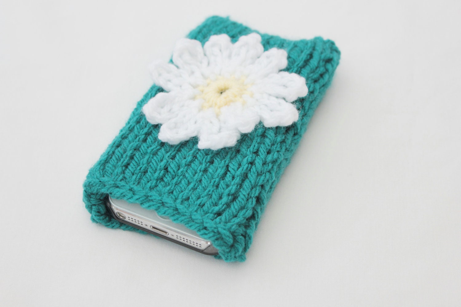 Iphone 5 cover - turquoise phone cover - knitted iphone cosy - iphone 4 case