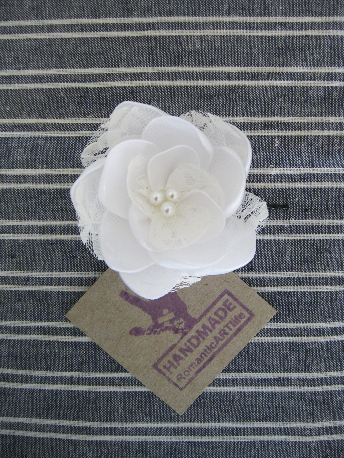 White Flower Pin. White Hair Piece. Flower Hair Accessory. Wedding Flower Clip. White Flower Bobby Pin.