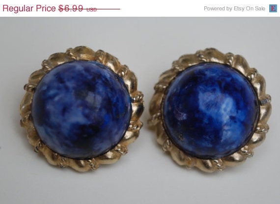 June Sale Vintage Marvella Blue clip on earrings