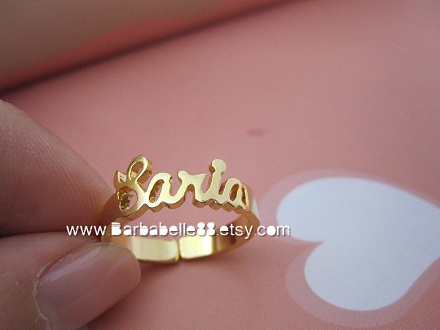 Personalized name ring - Any name - Any size - Any colors at same price - Gift box included.