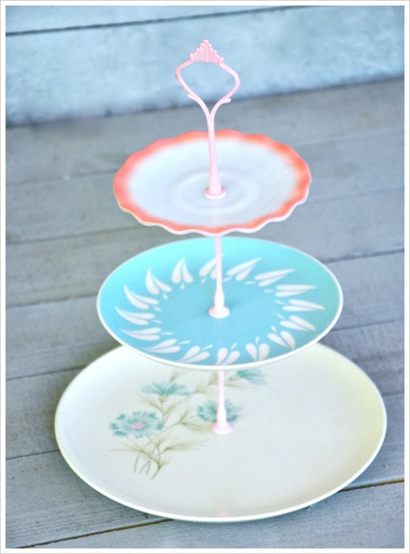 Candy Floss: Retro 3 Tier Cake Stand Vintage Cupcake Display Wedding Decorations Dessert Table Pink Aqua Gift Set