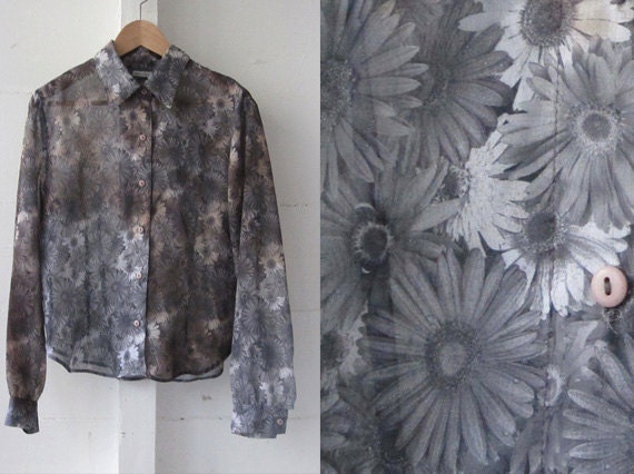 90s vintage sheer grunge daisy blouse // size small
