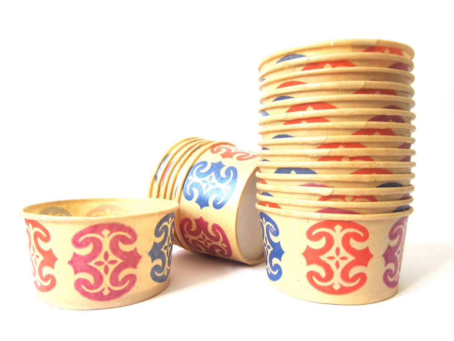 Unique vintage waxed ice cream cups- set of 10