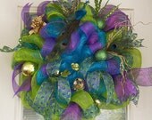 Peacock Deco Mesh Wreath with Peacock Bird, Ornaments and Ribbon