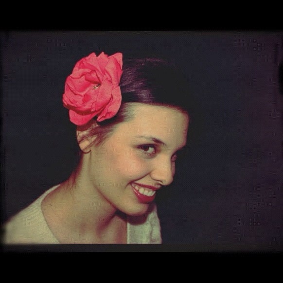 bridal wedding fascinator in coral pink with vintage rhinestone center for the bridesmaids