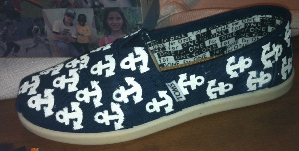 Toms Shoes Anchor