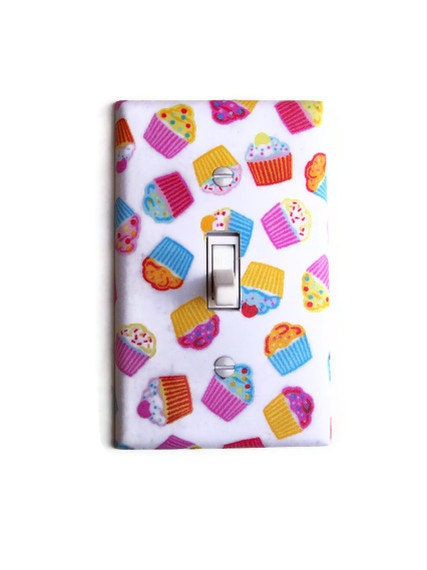 Cupcakes Single Toggle Switch Plate, wall decor