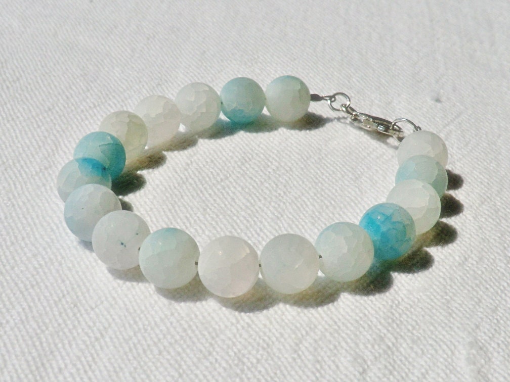 Semiprecious beaded bracelet, aqua agate beads, silver 925 findings, bridal jewelry.