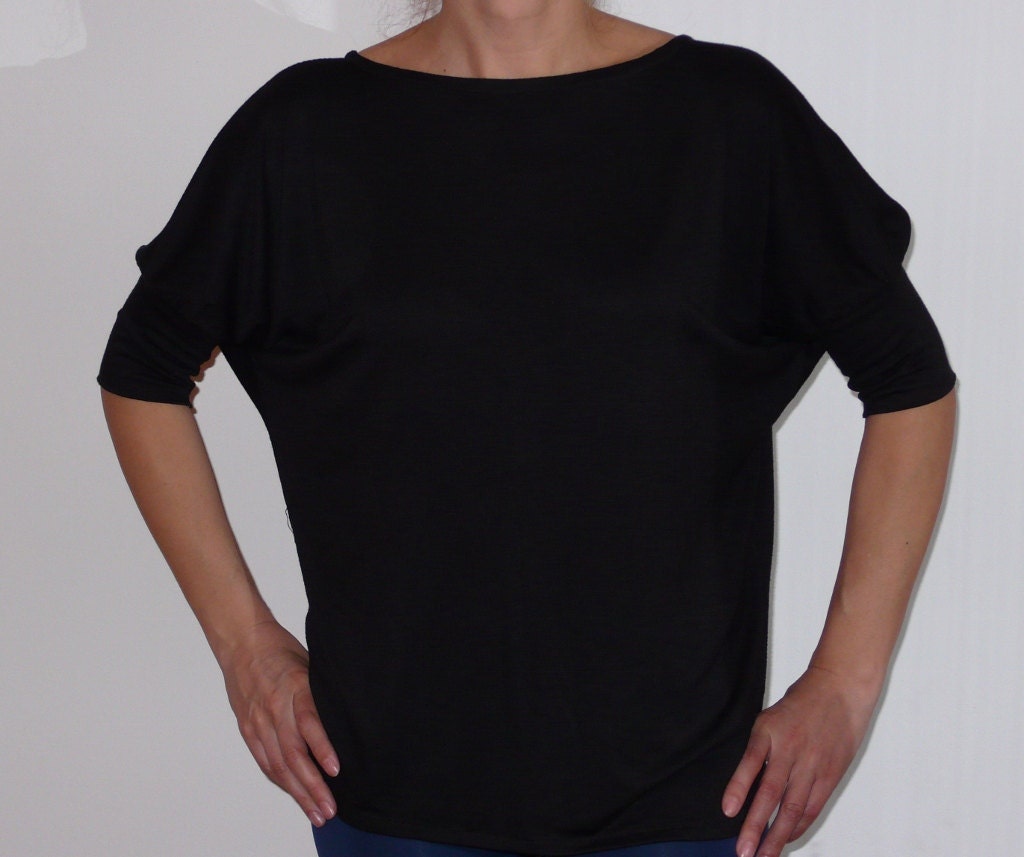 simple variable black top tshirt blouse with sleeves